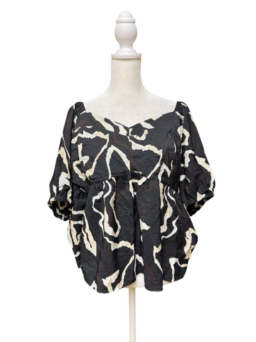Nine West Black White Puff Sleeve Top Womens XXL Peplum Blouse